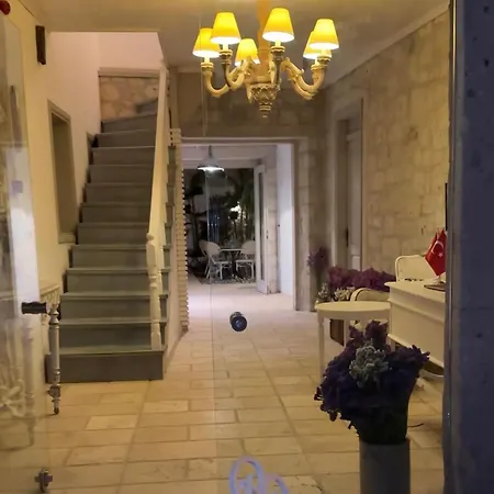 Otel Leonidas